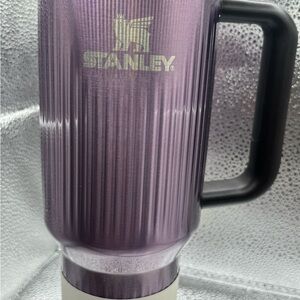 Stanley Purple Travel Mug…Fluted Wisteria Shine